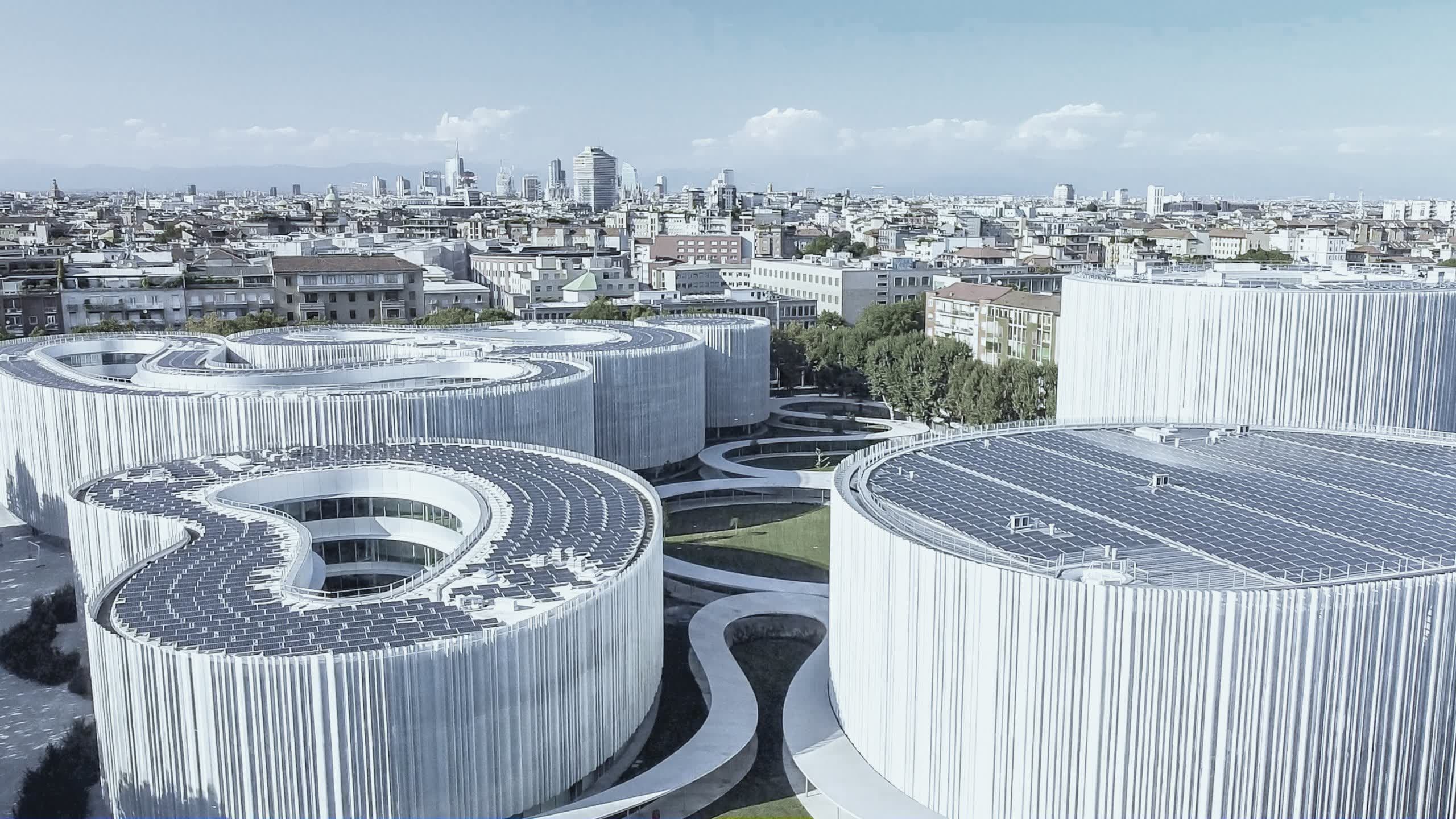 Circle Legal Bocconi District Background