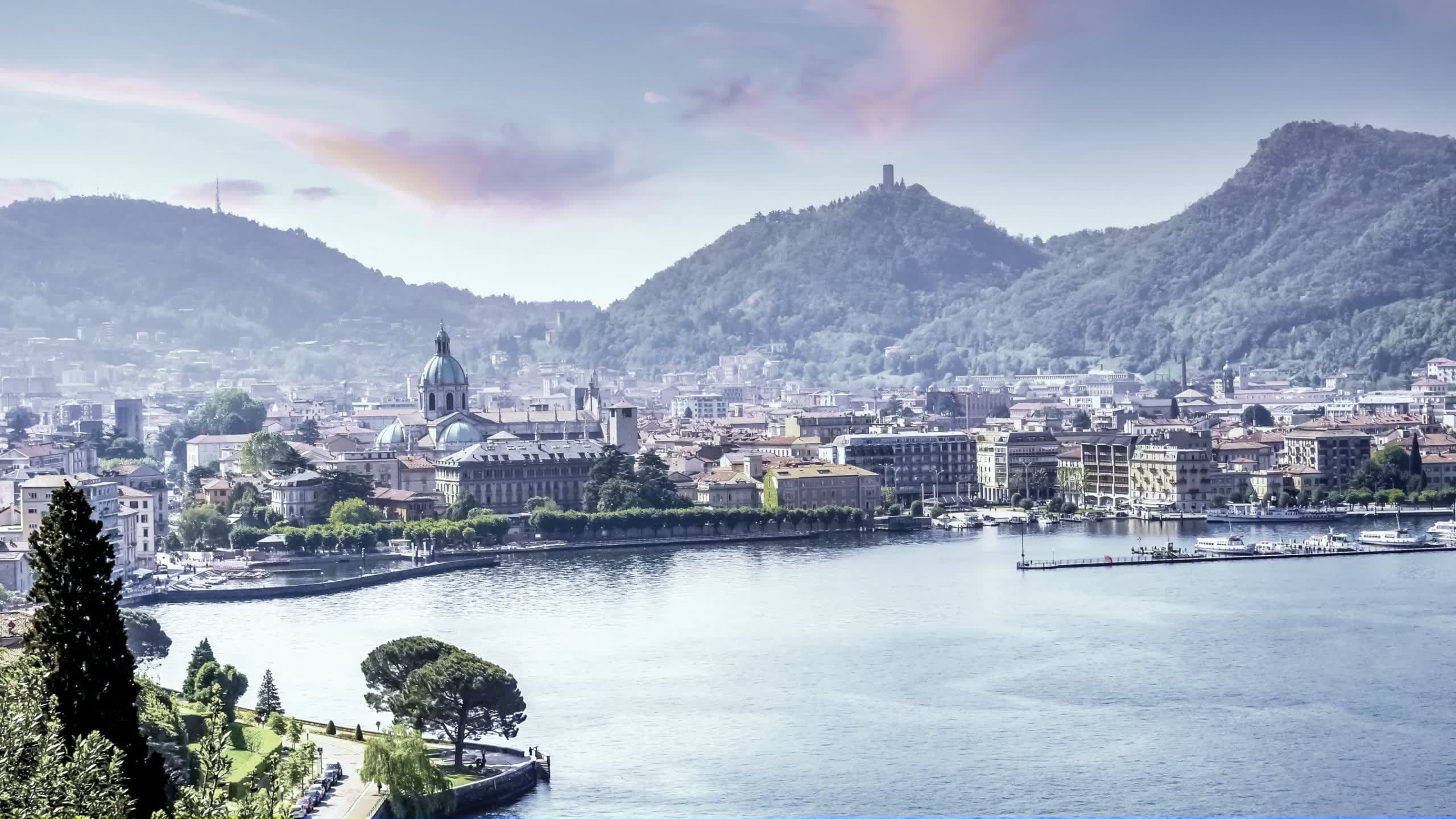 Circle Legal Como District Background